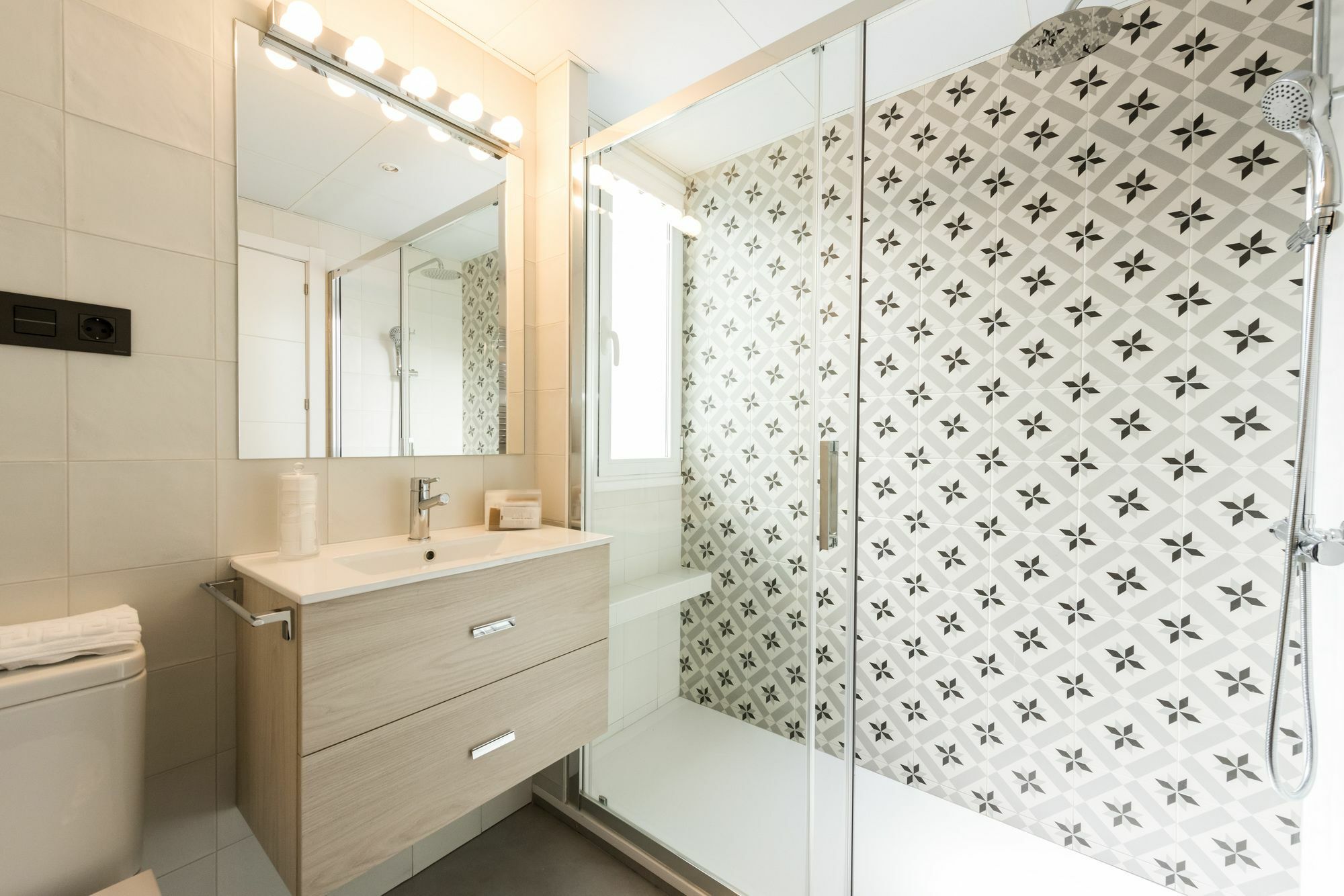 Apartament Downtown Boutique By Madflats Collection Madryt Zewnętrze zdjęcie